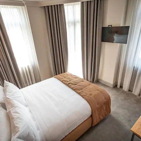 Hotel Opt 4*